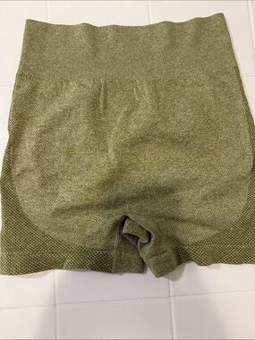 Olive Green Seamless High-Waist Shaping Shorts